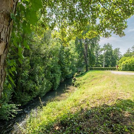 Gite De L'Ile Ste Helene Villa Pitres Bagian luar foto